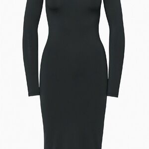 Babaton Contour Crew Longsleeve Midi Dress